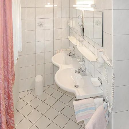 Haus Rosenheim Ferienwohnung *